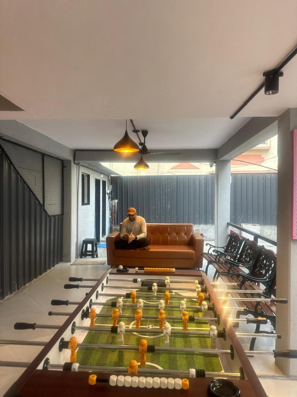 Travotale Hostel And Cowork Koregaonpark Pune Eksteriør bilde