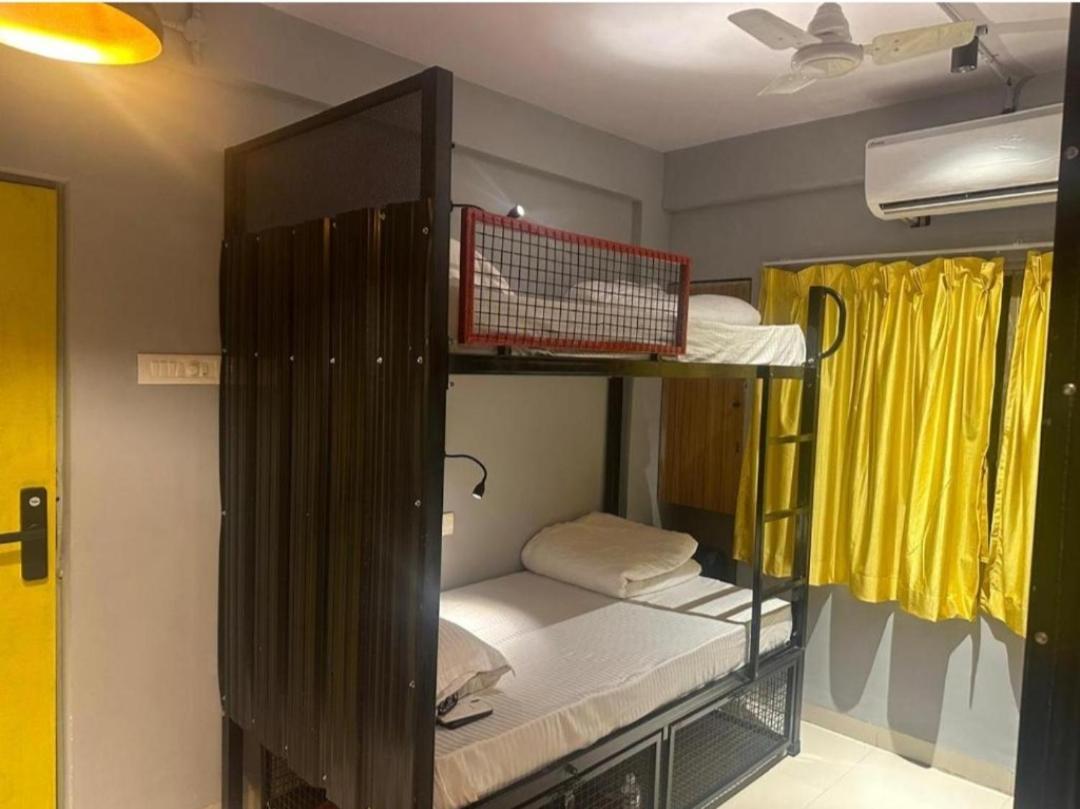 Travotale Hostel And Cowork Koregaonpark Pune Eksteriør bilde
