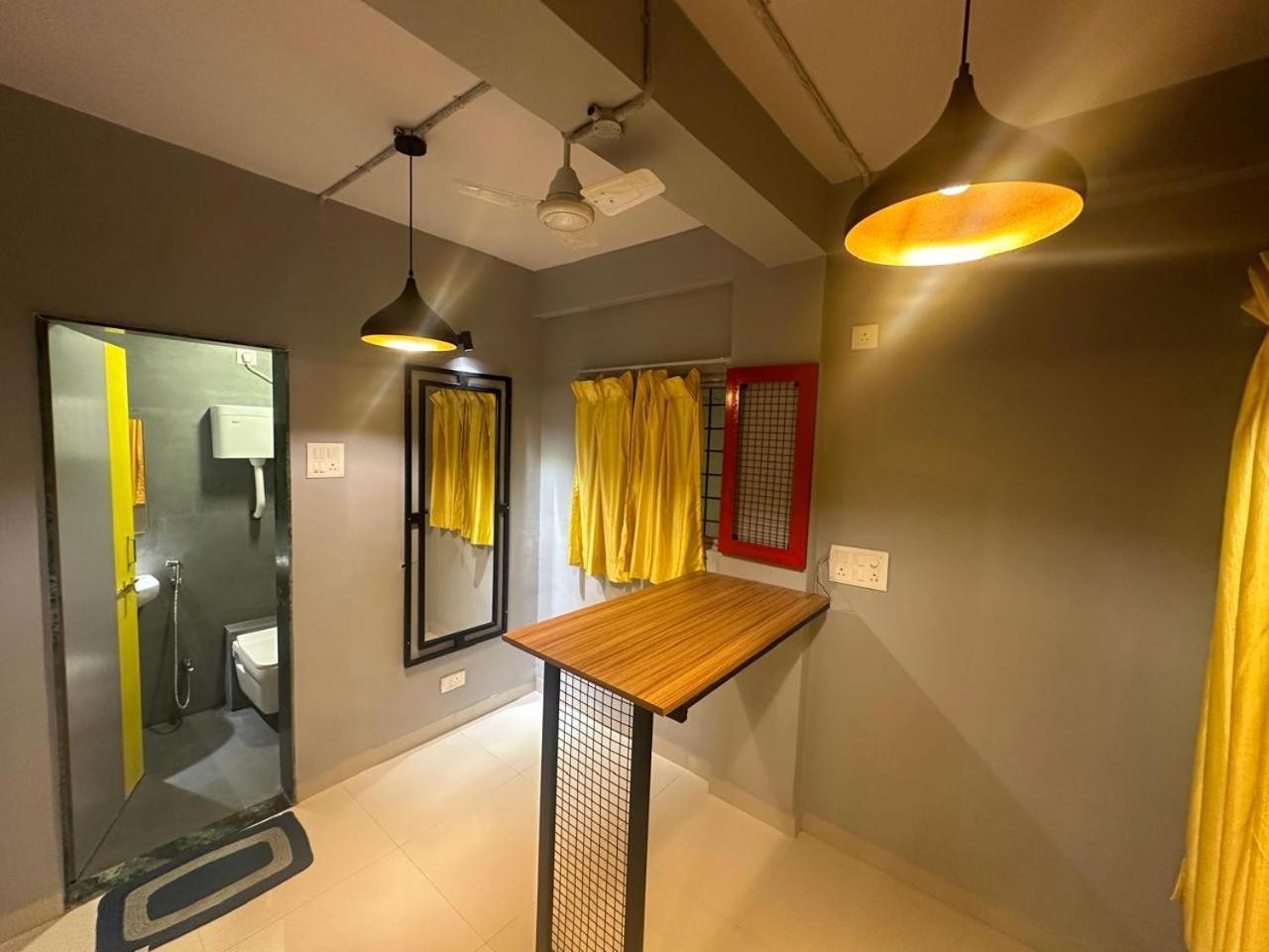 Travotale Hostel And Cowork Koregaonpark Pune Eksteriør bilde